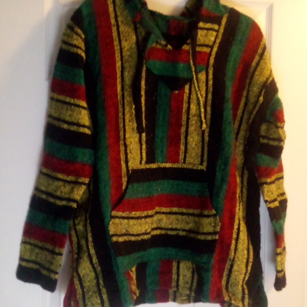 New pullover Sweater